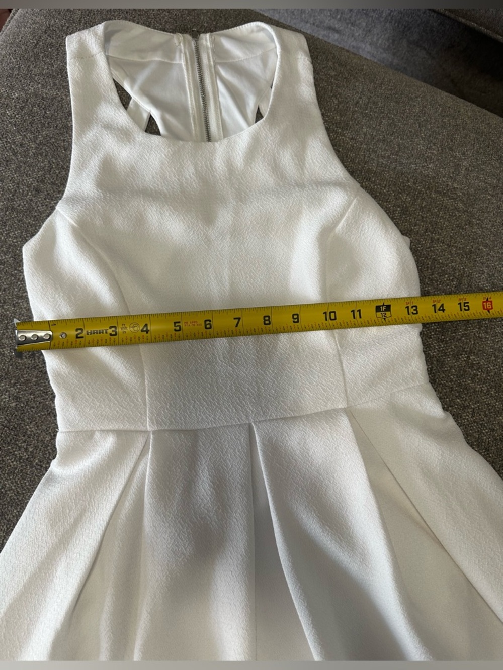 Women’s Dress Size Medium White Lulu’s 
Pre-owned - Picture 6 of 9